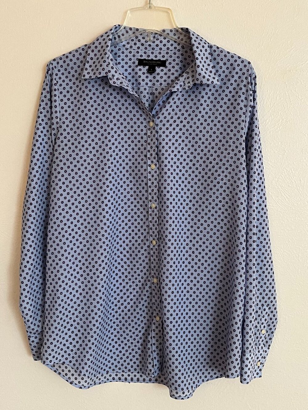 Banana Republic Women's Purple Floral Dillon Shirt Blouse Size Large Office